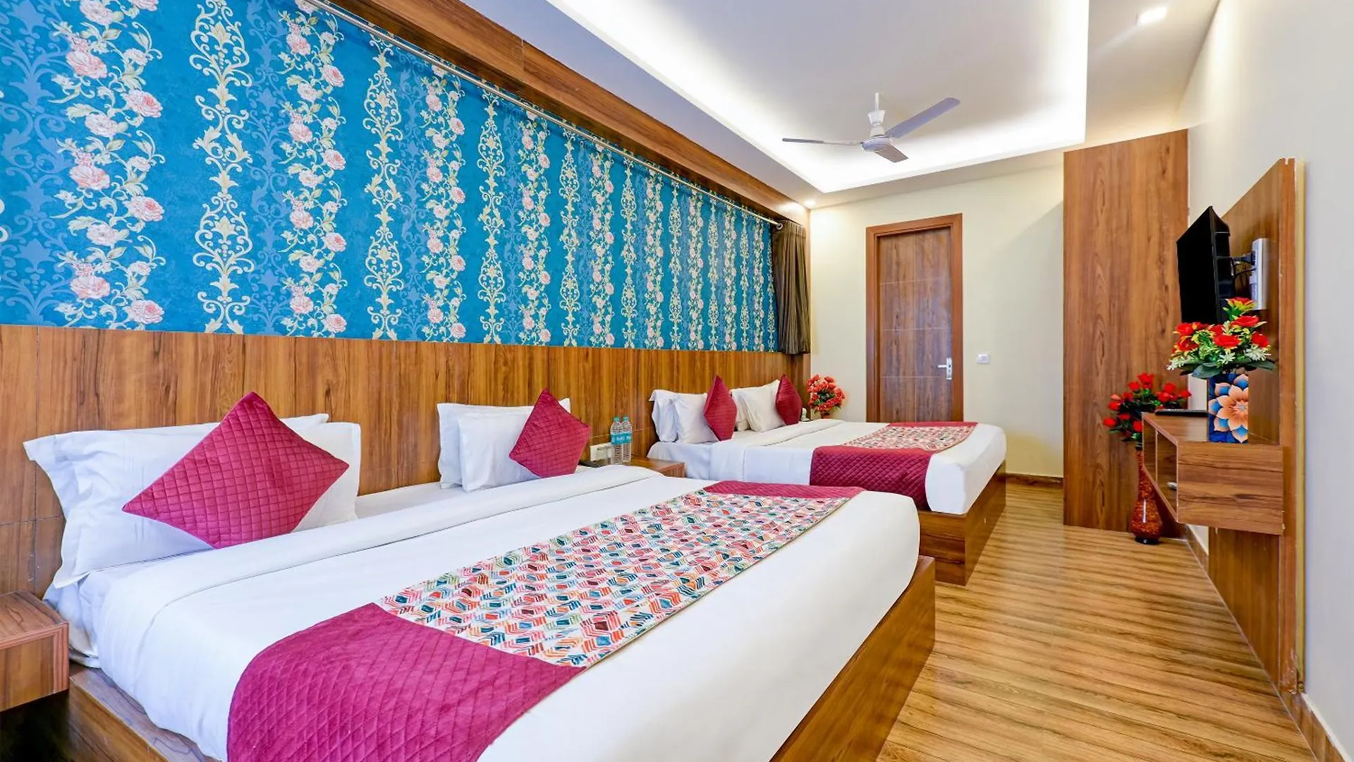 Hotel Grand Rosewood Near Delhi Airport New Delhi