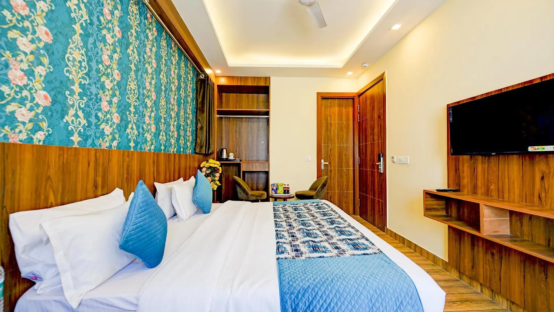Hotel Grand Rosewood Near Delhi Airport New Delhi 4*,  India